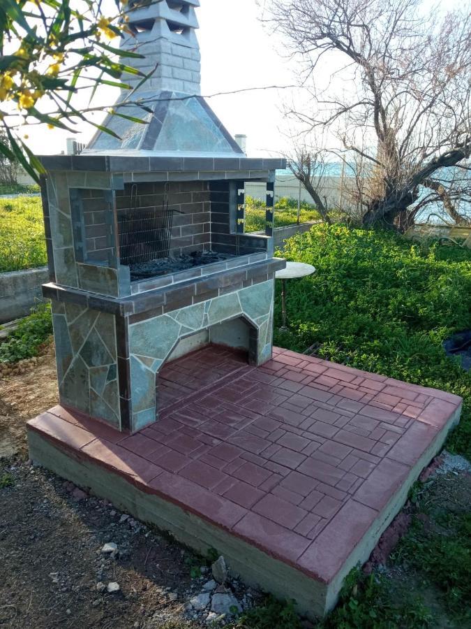 レフキンミ Vasilikis Sea Houseヴィラ エクステリア 写真